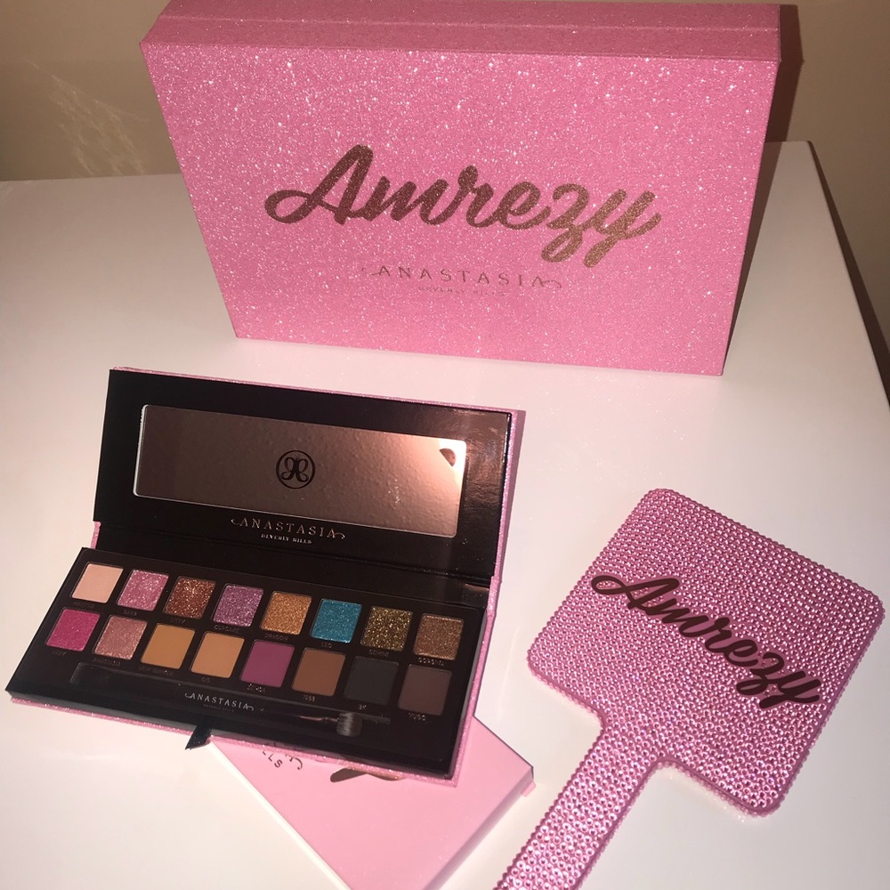 ABH X AMREZY PR KIT *RARE, LIMITED EDITION* - Picture 2 of 8